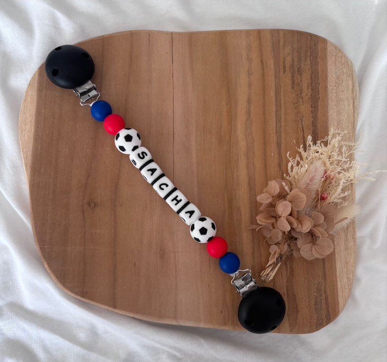 Attache doudou avec accessoire + prénom